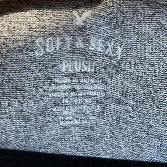 American Eagle Sweater - Picture 2 of 2